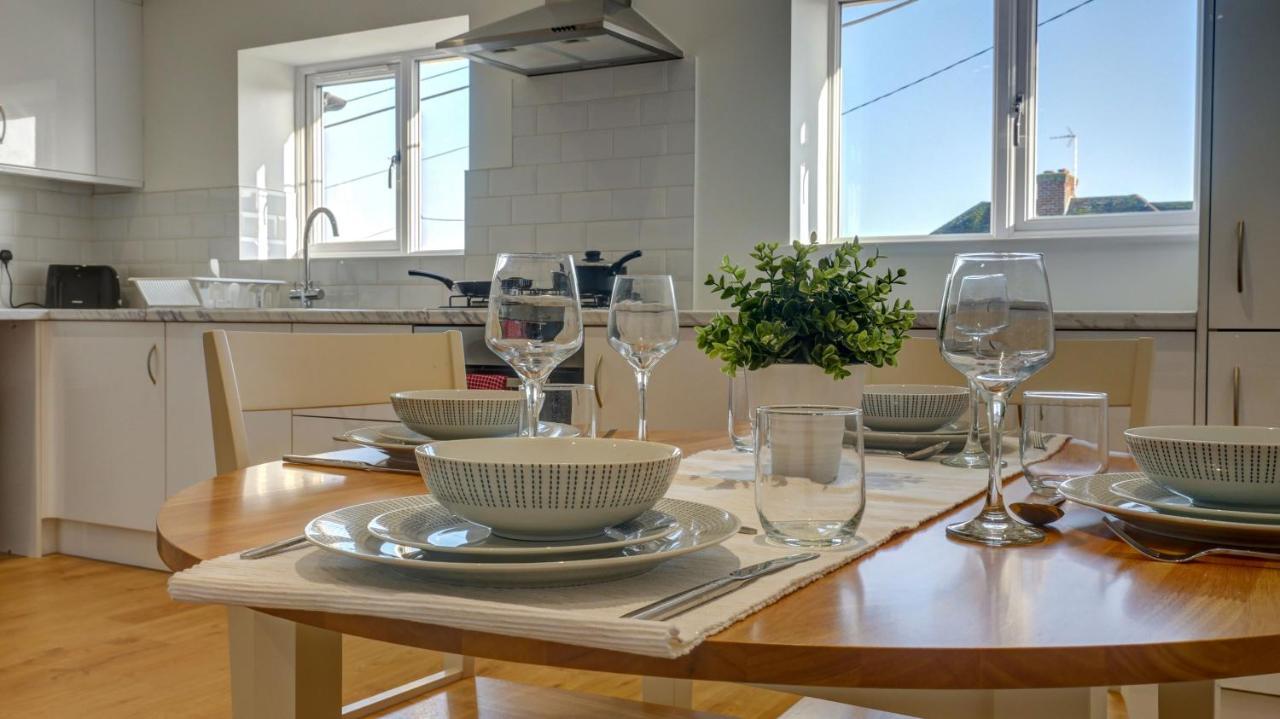 Didcot- Private Flat With Garden & Parking 03 Leilighet Eksteriør bilde